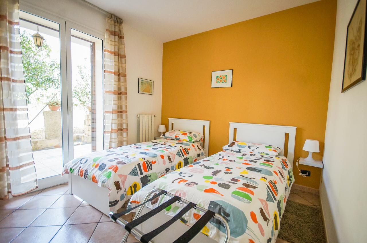 Bed and Breakfast Beb Brusce' Franco E Tina Рагуза Экстерьер фото